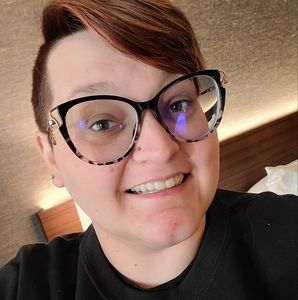 Meet your Posher, Kaitlyn